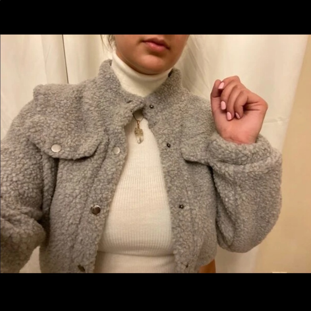 Grey Crop Teddy Jacket 🤍